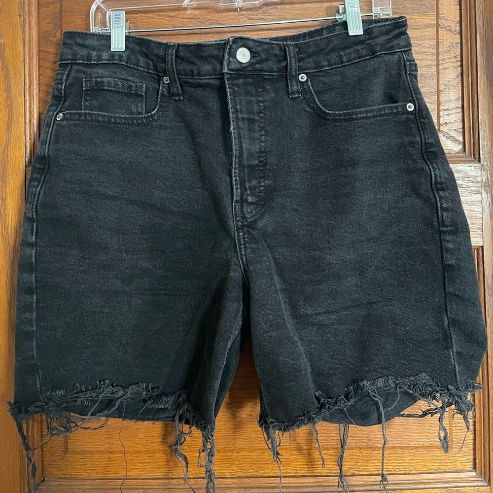 Back 7" Inseam Old Navy Shorts